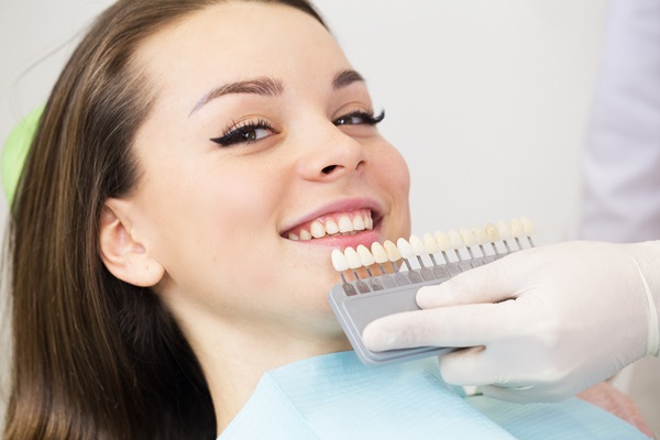 Cosmetic Dentist Procedure Options For Your Smile Makeover